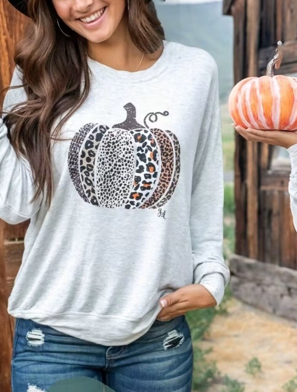Grace & Lace Light Gray Leopard Pumpkin Graphic Pullover